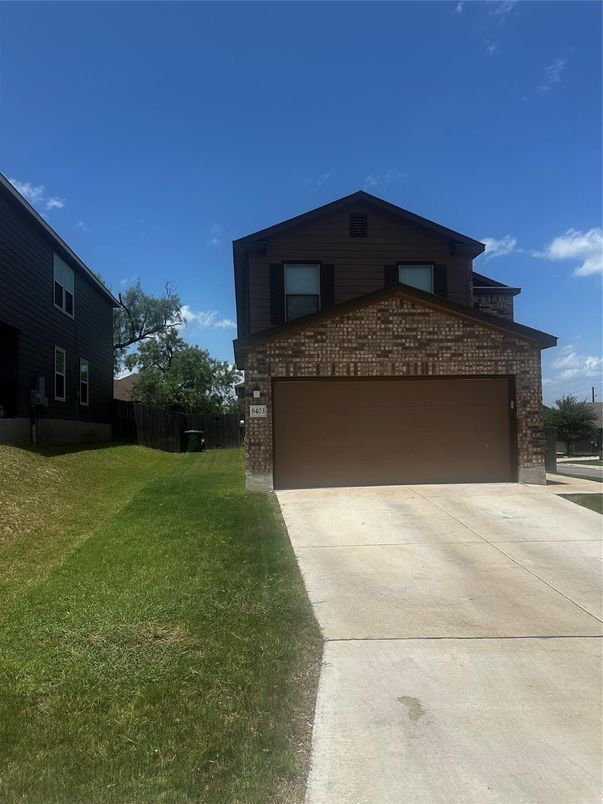 Attached, Exterior, Facade, Brick Facade, Modern