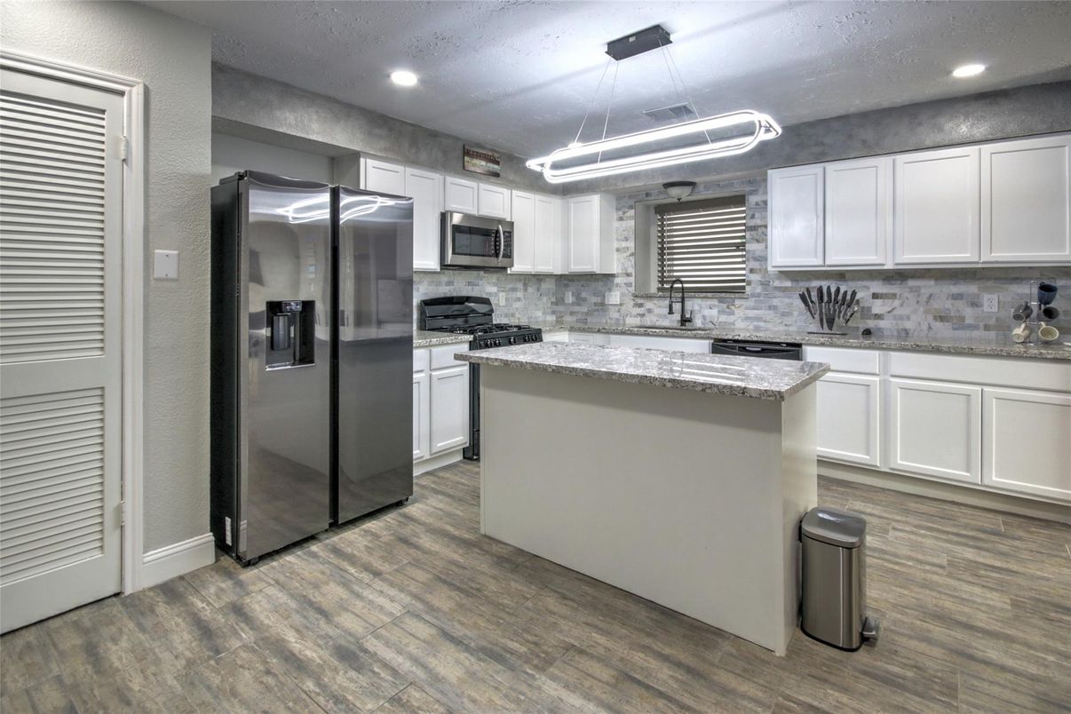 Interior, Kitchen, Pendant Lights, Recessed Lighting, Stainless Steel Appliances, Wood Texture Flooring