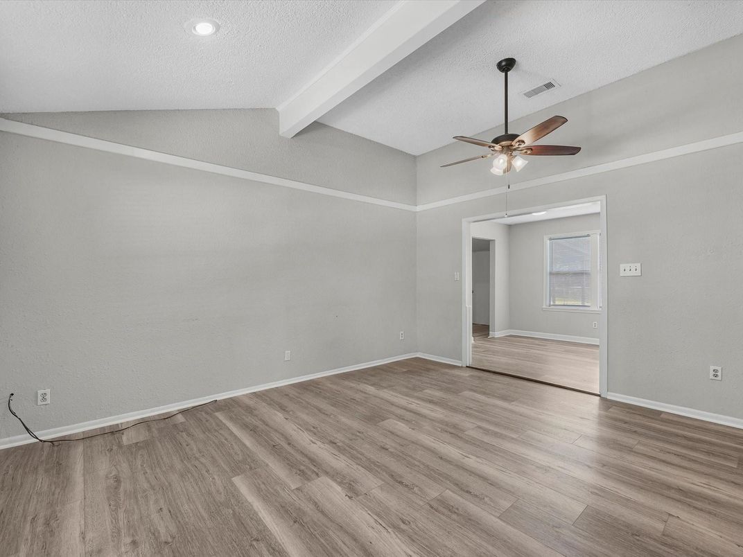 Empty room, Interior, Recessed Lighting, Wood Texture Flooring