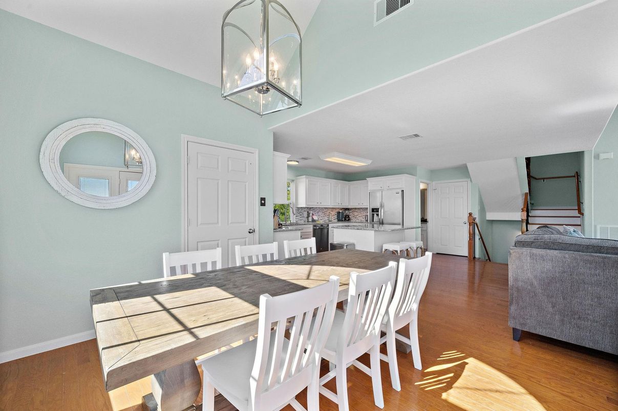 Dining room, Interior, Kitchen, Pendant Lights, Wood Texture Flooring