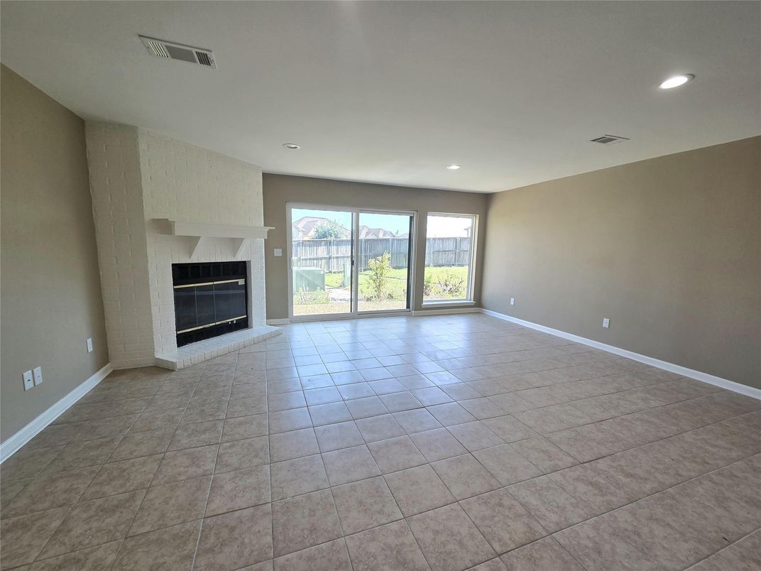 Empty room, Fireplace, Interior, Recessed Lighting