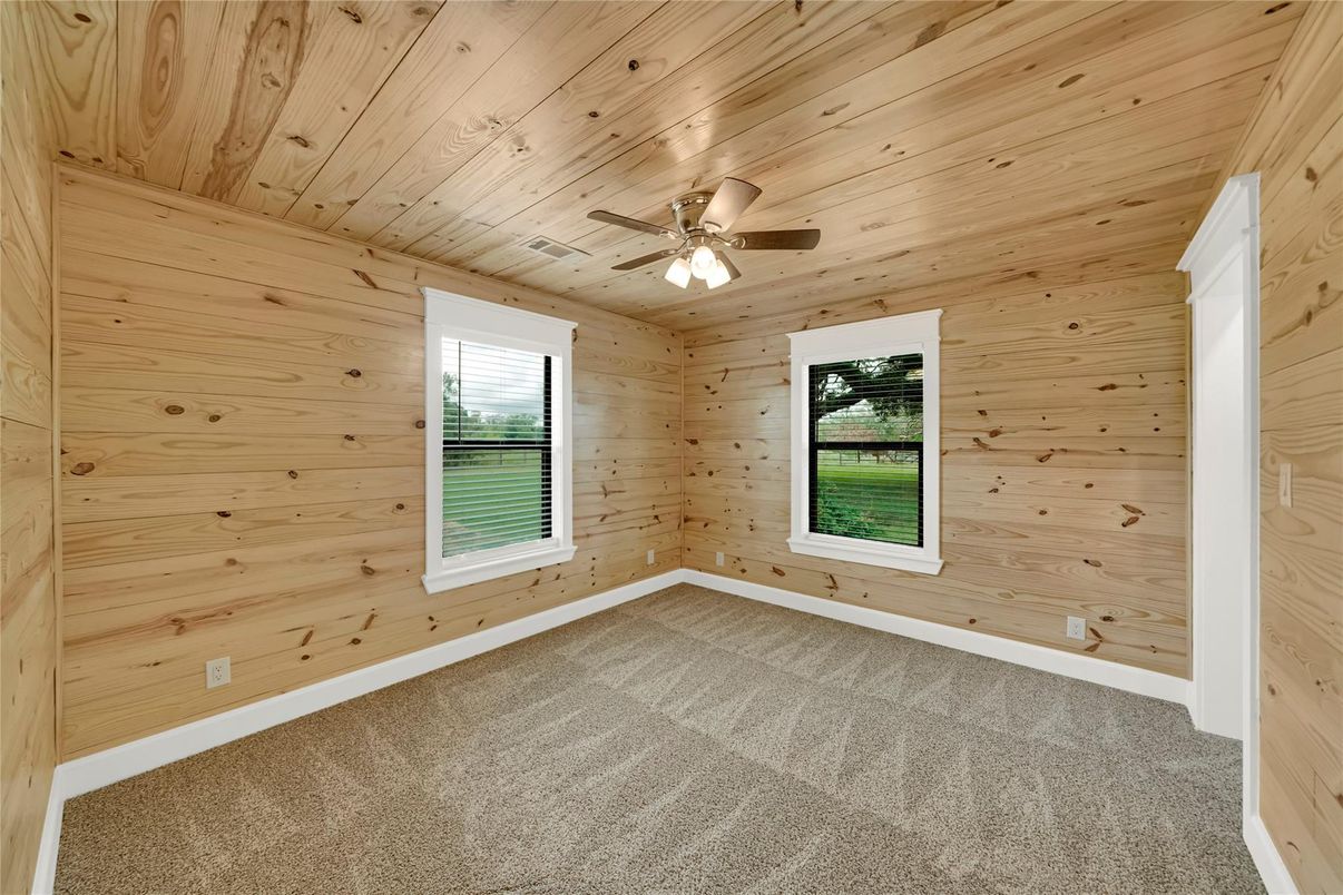 Empty room, Interior, Wooden Ceilings, Wooden Walls