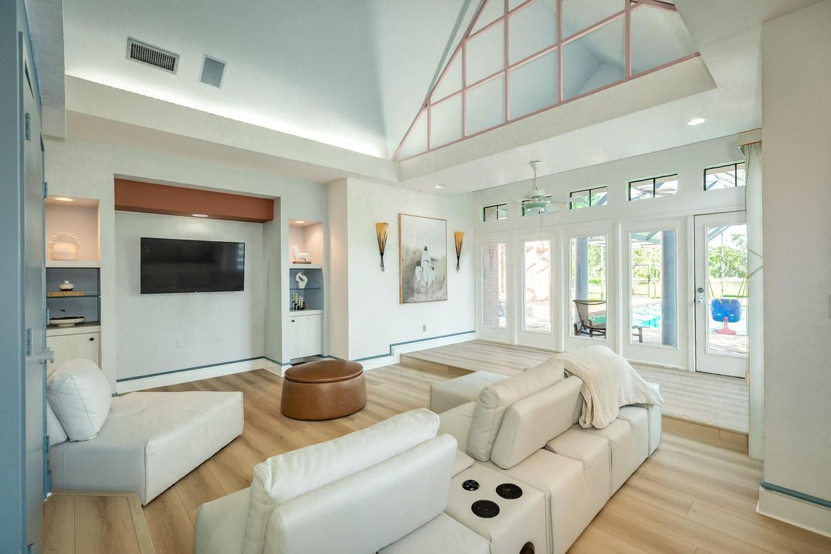 Interior, Living room, Recessed Lighting, Wood Texture Flooring
