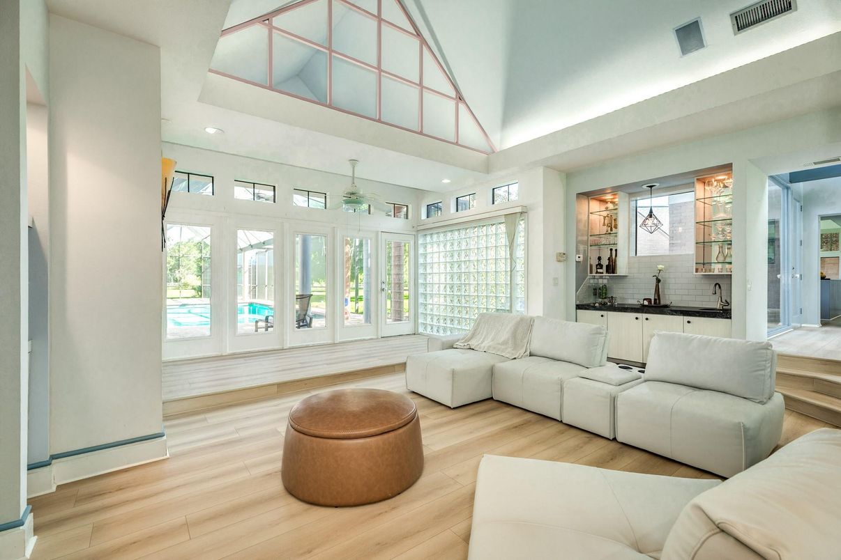 Interior, Living room, Recessed Lighting, Wood Texture Flooring
