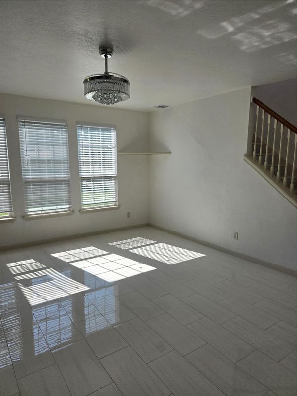 Chandelier, Empty room, Interior