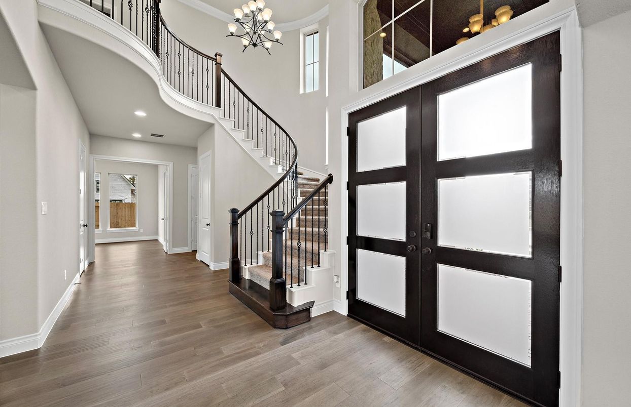 Chandelier, Interior, Recessed Lighting, Wood Texture Flooring