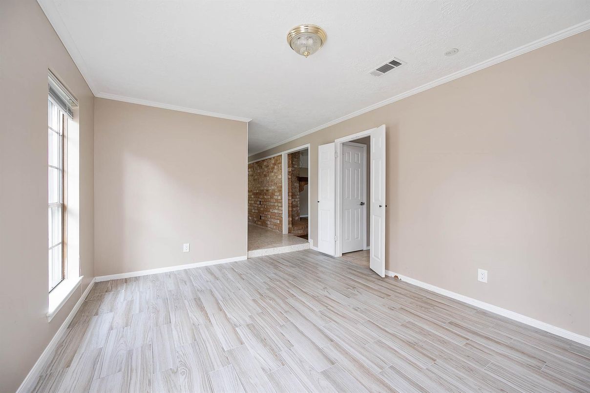 Empty room, Interior, Stone Walls, Wood Texture Flooring