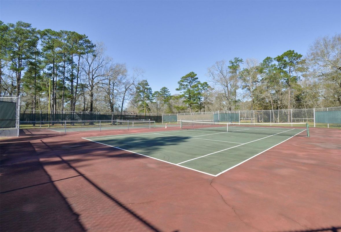 Exterior, Tennis Courts