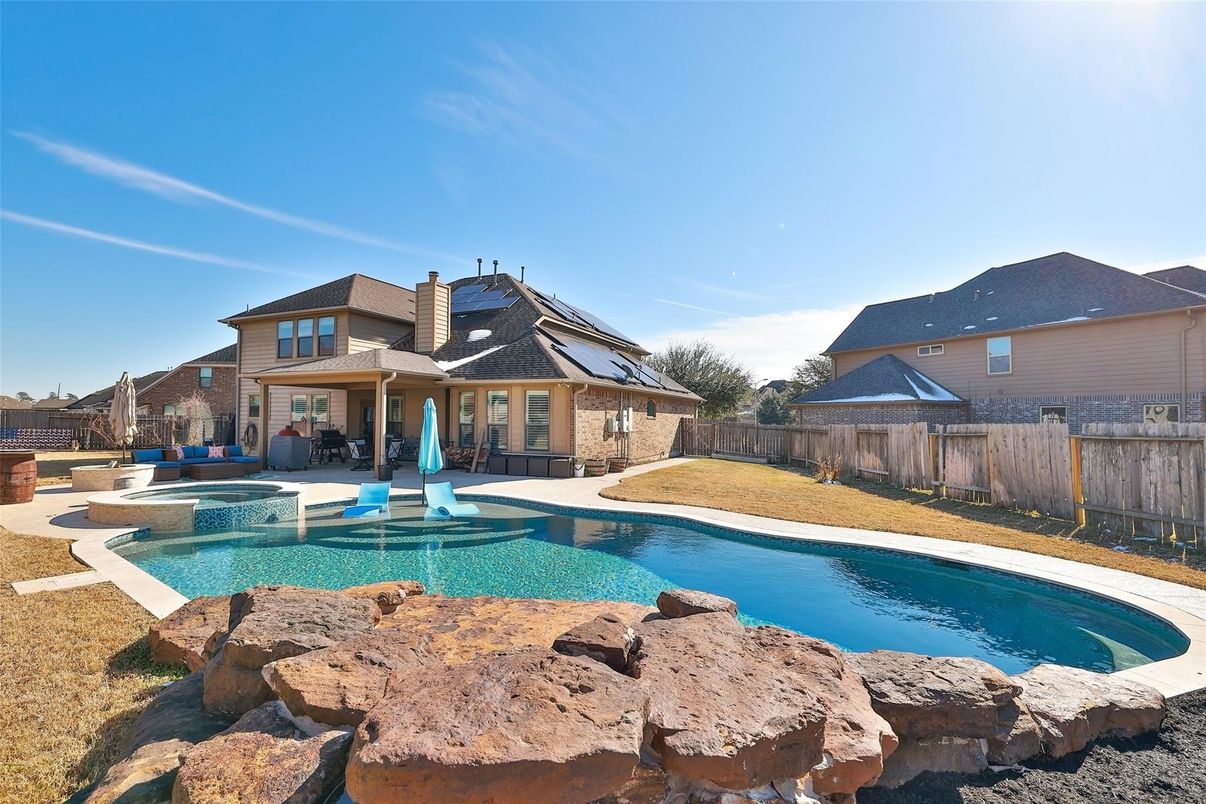 Exterior, Pool, Solar Panels