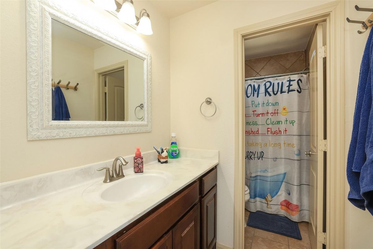 Bathroom, Interior