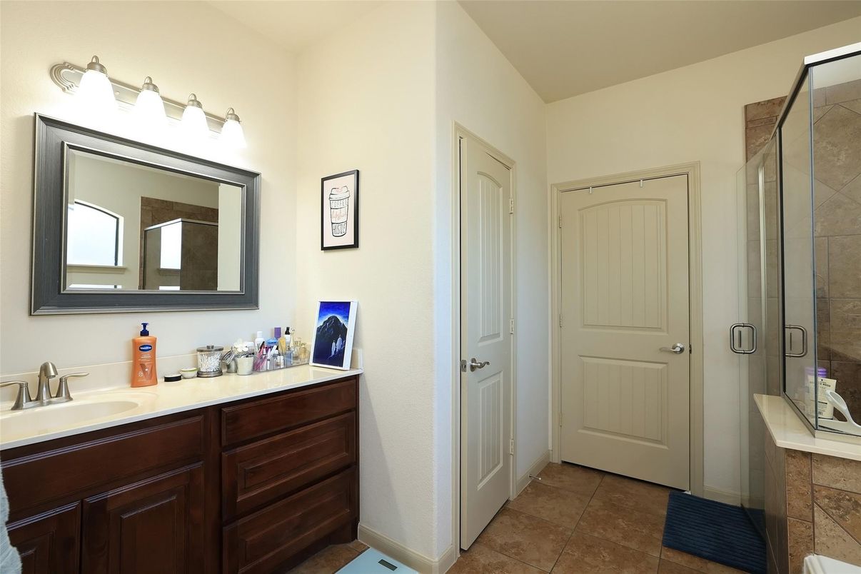 Bathroom, Dual Sink Vanities, Glass Shower, Interior