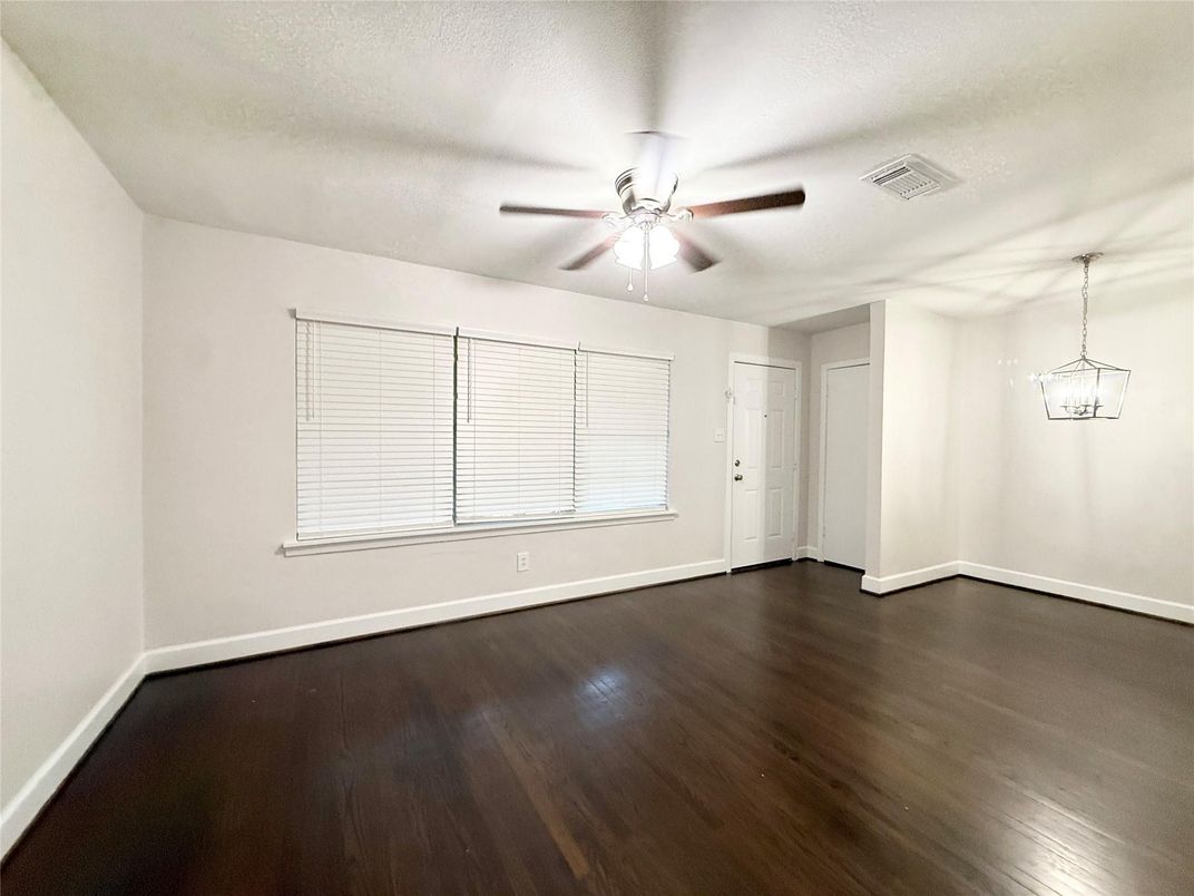 Empty room, Interior, Pendant Lights, Wood Texture Flooring