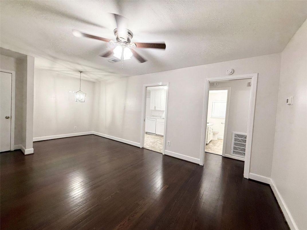 Empty room, Interior, Pendant Lights, Wood Texture Flooring