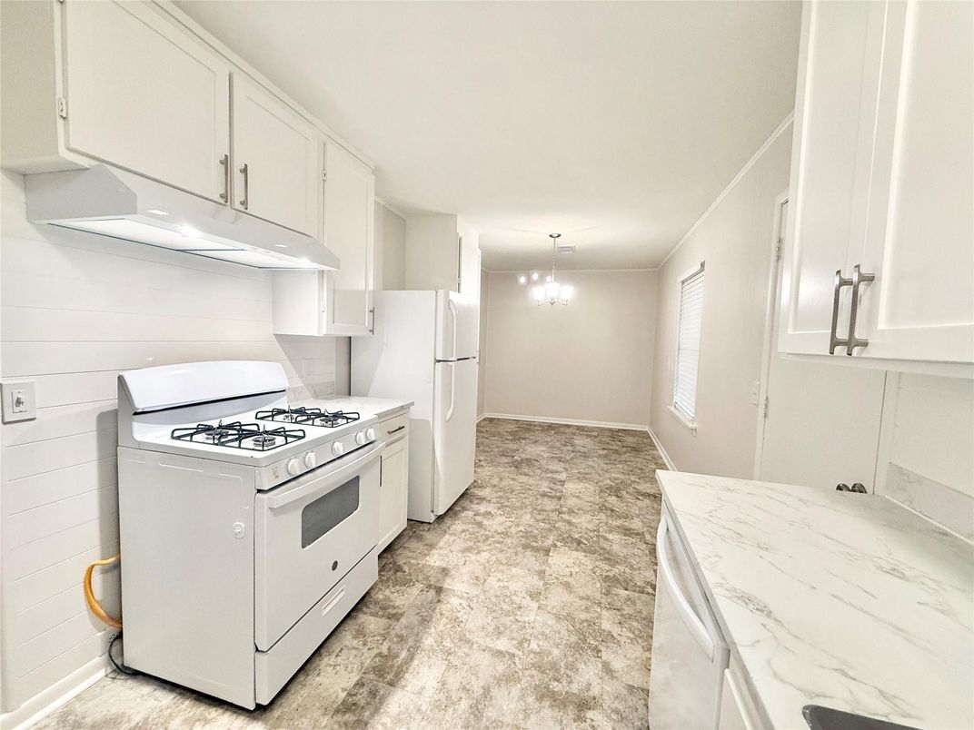 Interior, Kitchen, Pendant Lights
