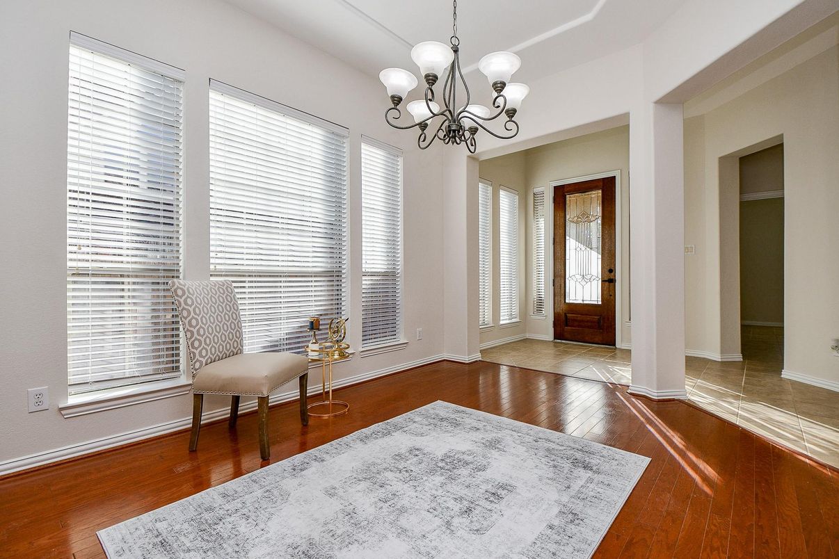 Chandelier, Interior, Wood Texture Flooring