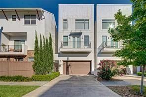 Attached, Exterior, Facade, Rowhouse