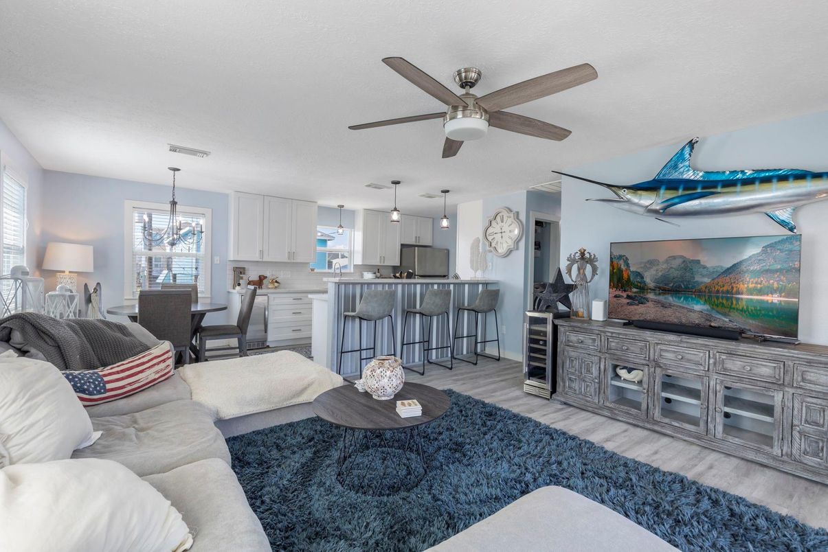 Dining room, Interior, Kitchen, Living room, Pendant Lights, Stainless Steel Appliances, Wood Texture Flooring