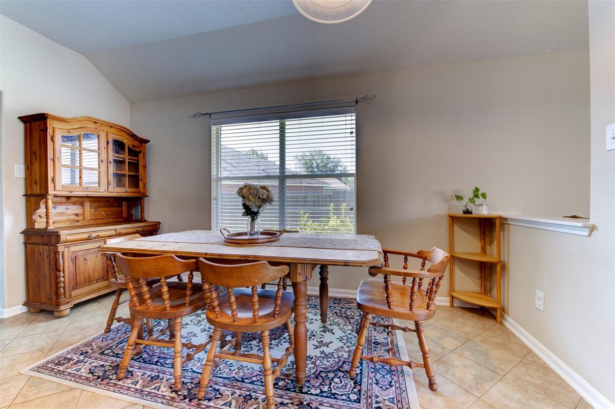 Dining room, Interior