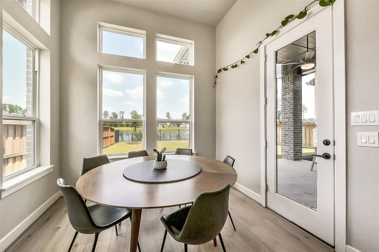 Dining room, Interior, Wood Texture Flooring