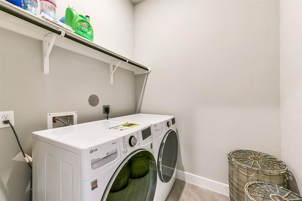 Interior, Washer