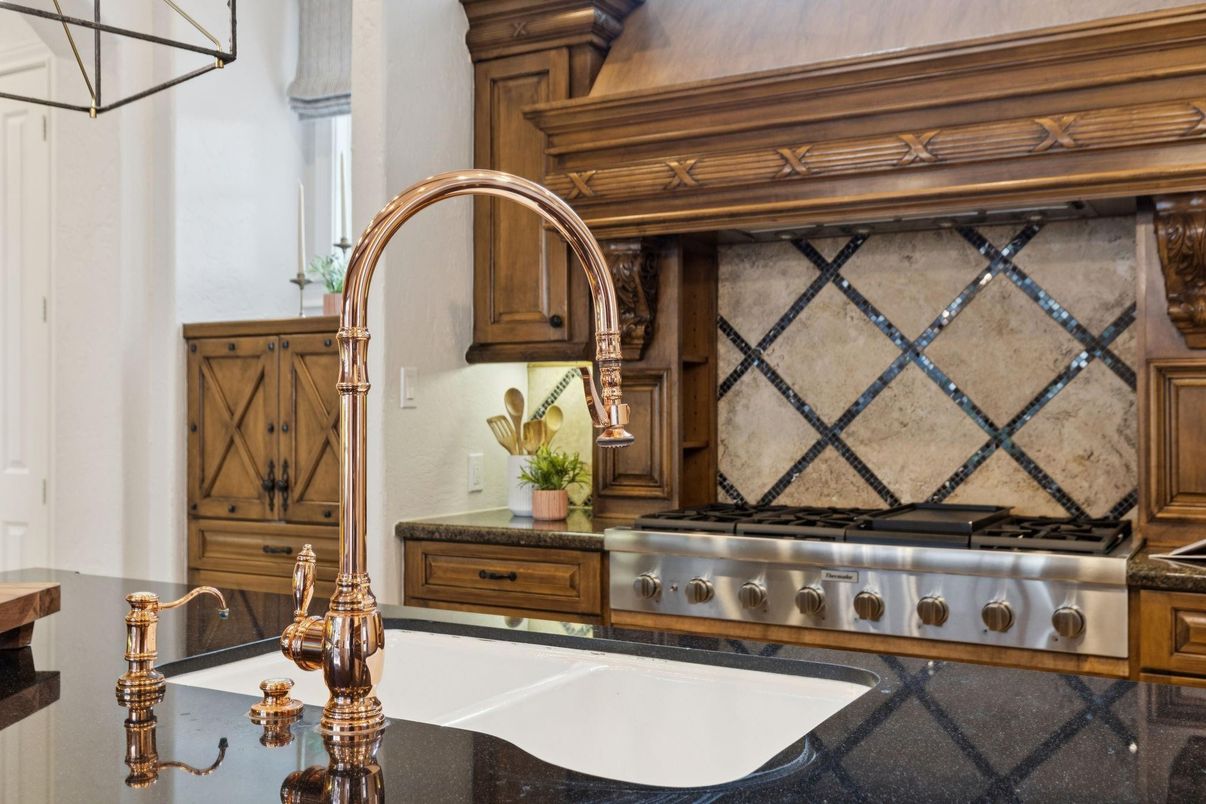 Interior, Kitchen, Stainless Steel Appliances