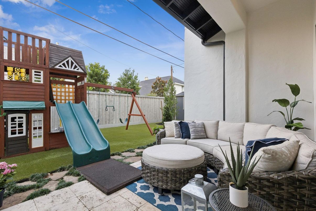 Backyard, Exterior, Playground