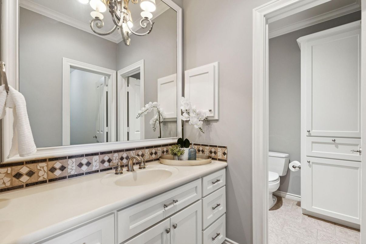 Bathroom, Interior
