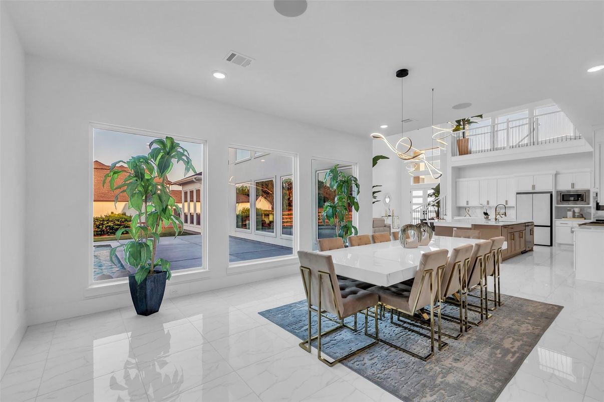 Dining room, Interior, Kitchen, Marble, Pendant Lights, Recessed Lighting, Stainless Steel Appliances