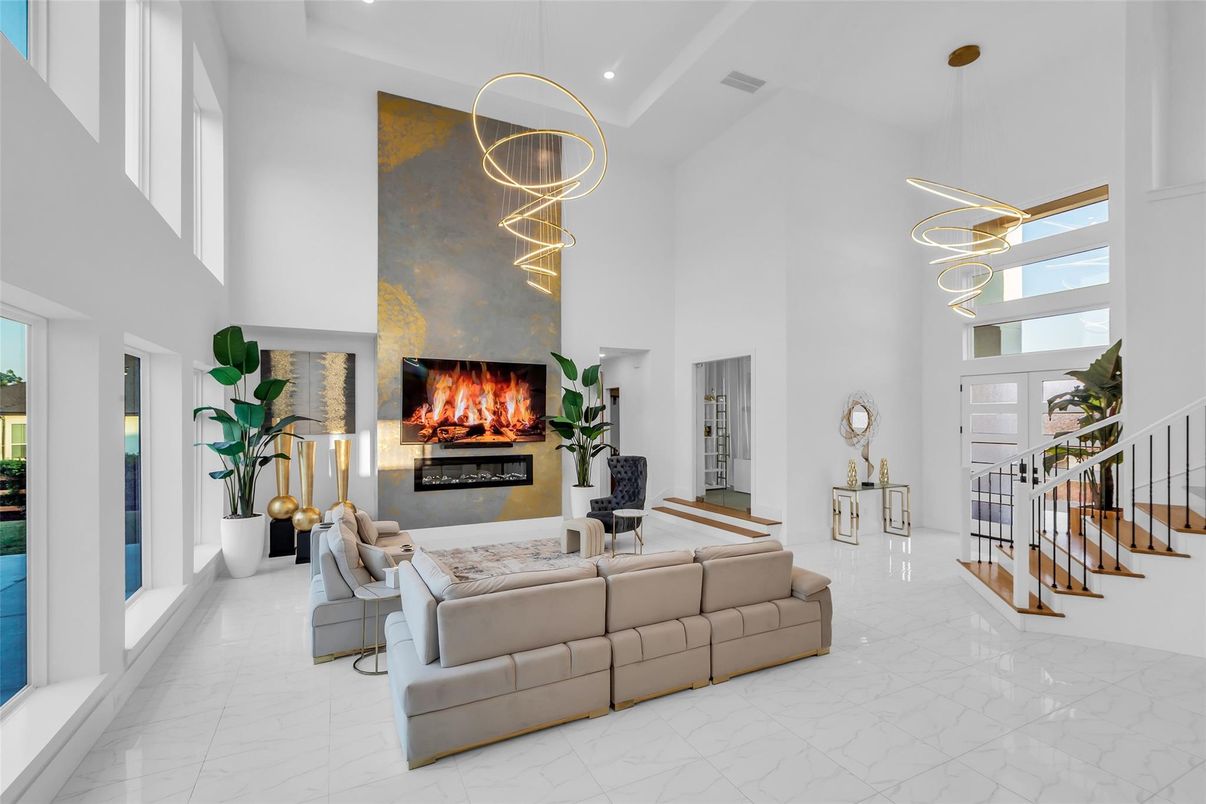 Fireplace, Interior, Living room, Marble, Pendant Lights, Recessed Lighting