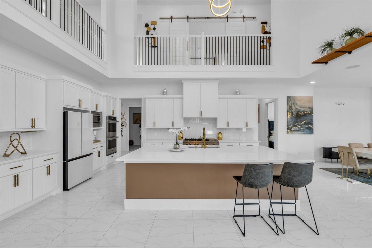 Dining room, Interior, Kitchen, Marble, Recessed Lighting