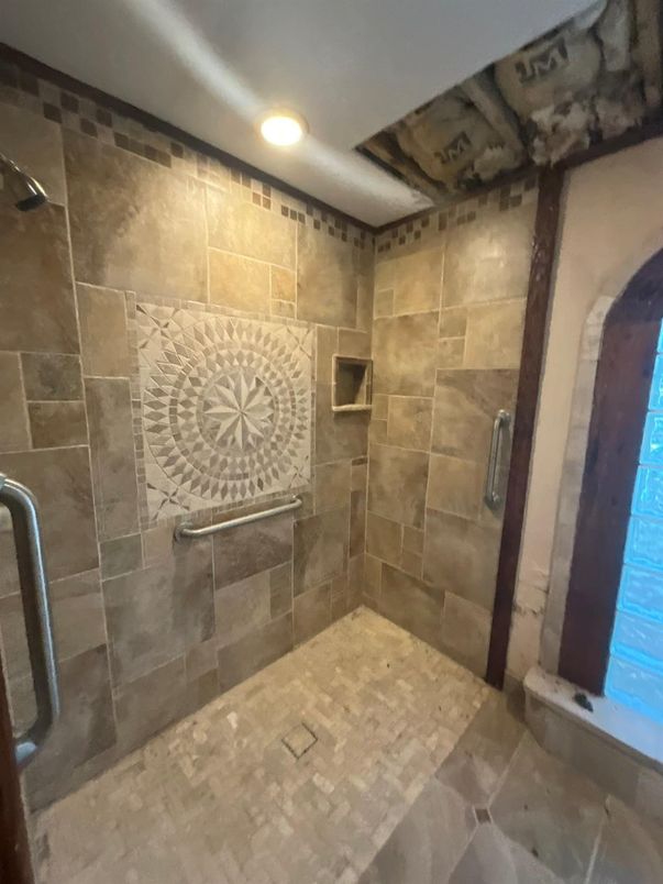 Bathroom, Interior, Recessed Lighting