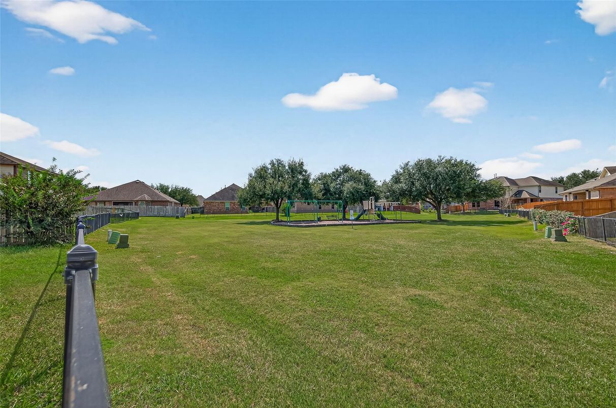Backyard, Exterior, Playground