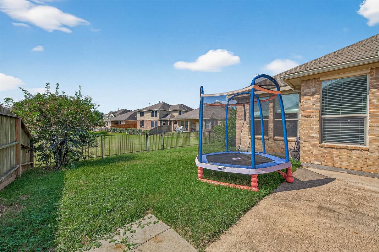 Backyard, Exterior, Playground