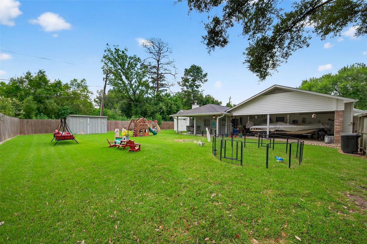 Backyard, Exterior, Playground