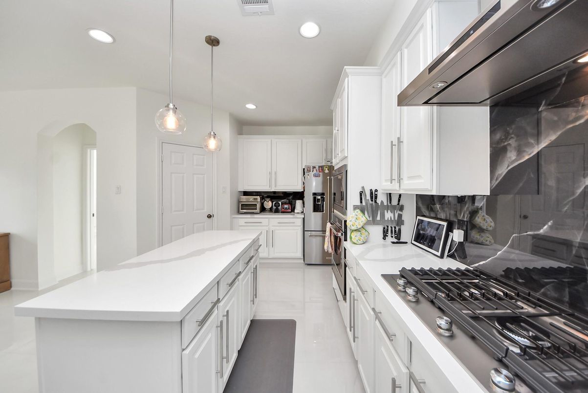 Interior, Kitchen, Pendant Lights, Recessed Lighting