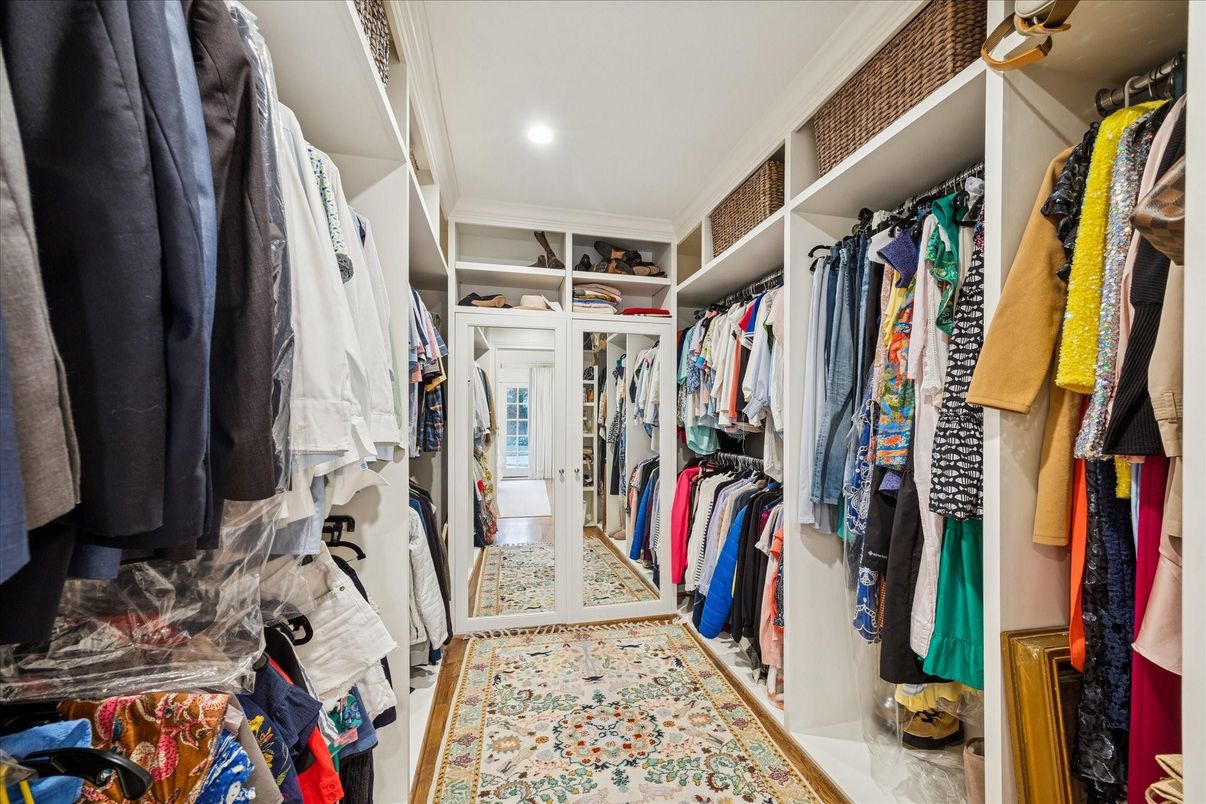 Interior, Recessed Lighting, Walk-in Closets