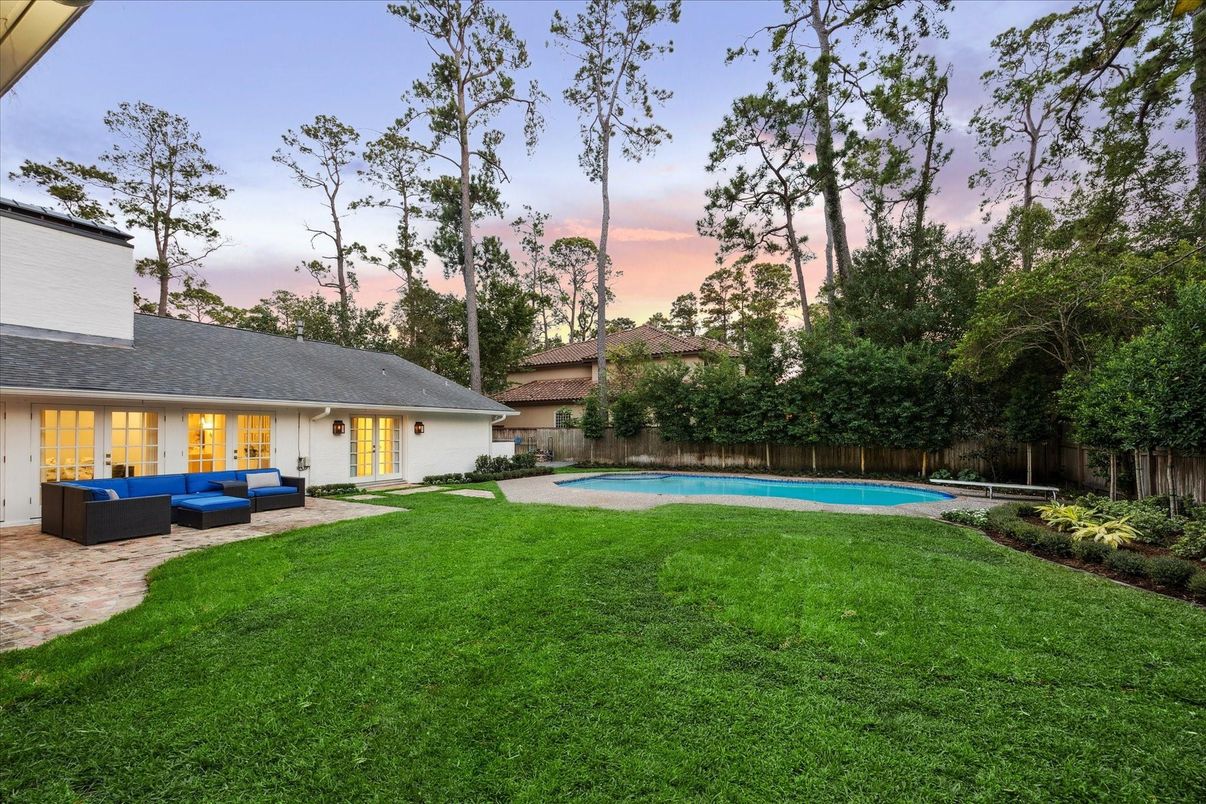 Backyard, Exterior, Pool