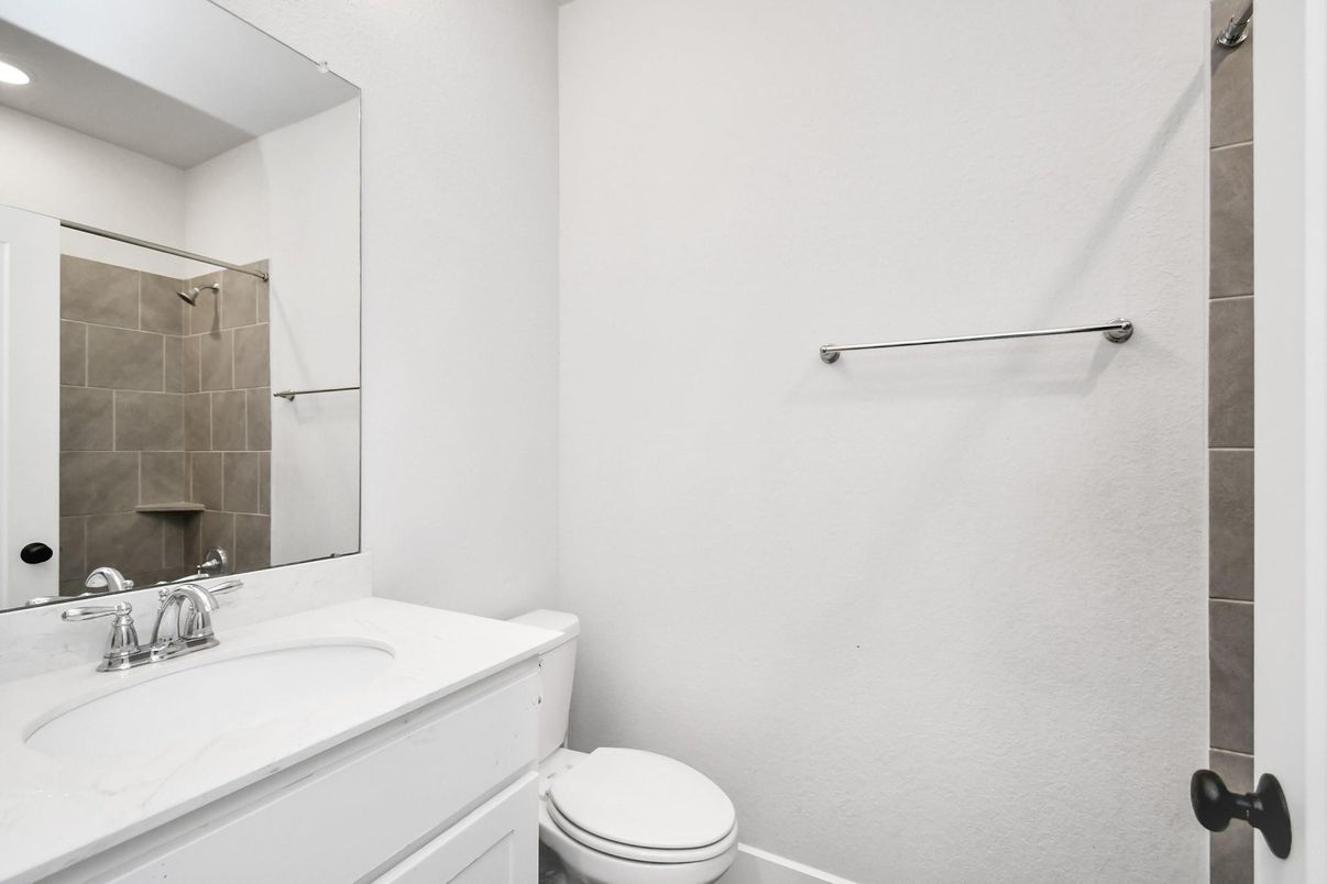 Bathroom, Interior, Recessed Lighting