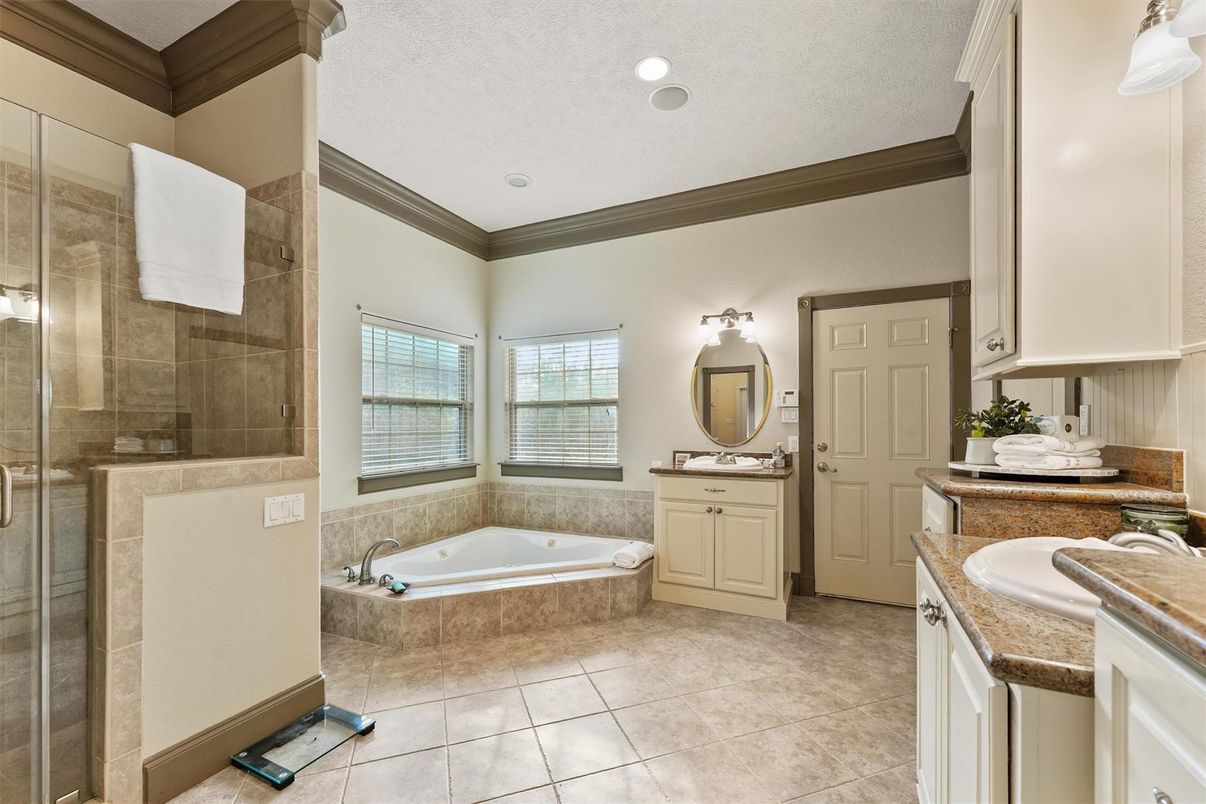 Bathroom, Dual Sink Vanities, Glass Shower, Interior, Recessed Lighting