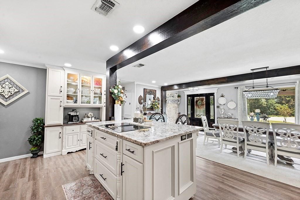 Dining room, Interior, Kitchen, Pendant Lights, Recessed Lighting, Wood Texture Flooring