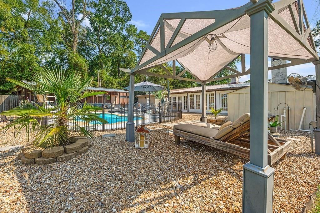 Backyard, Exterior, Pool