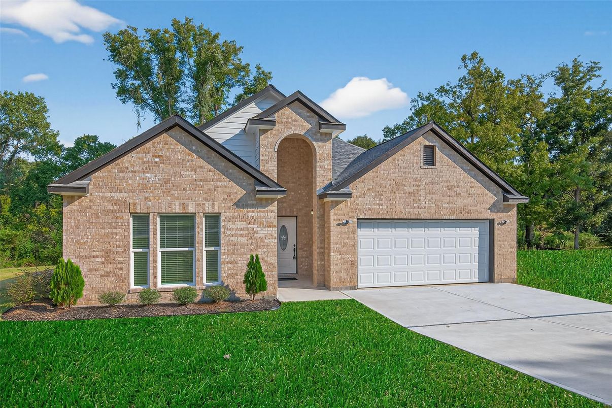 Attached, Exterior, Facade, Brick Facade, Brick Traditional
