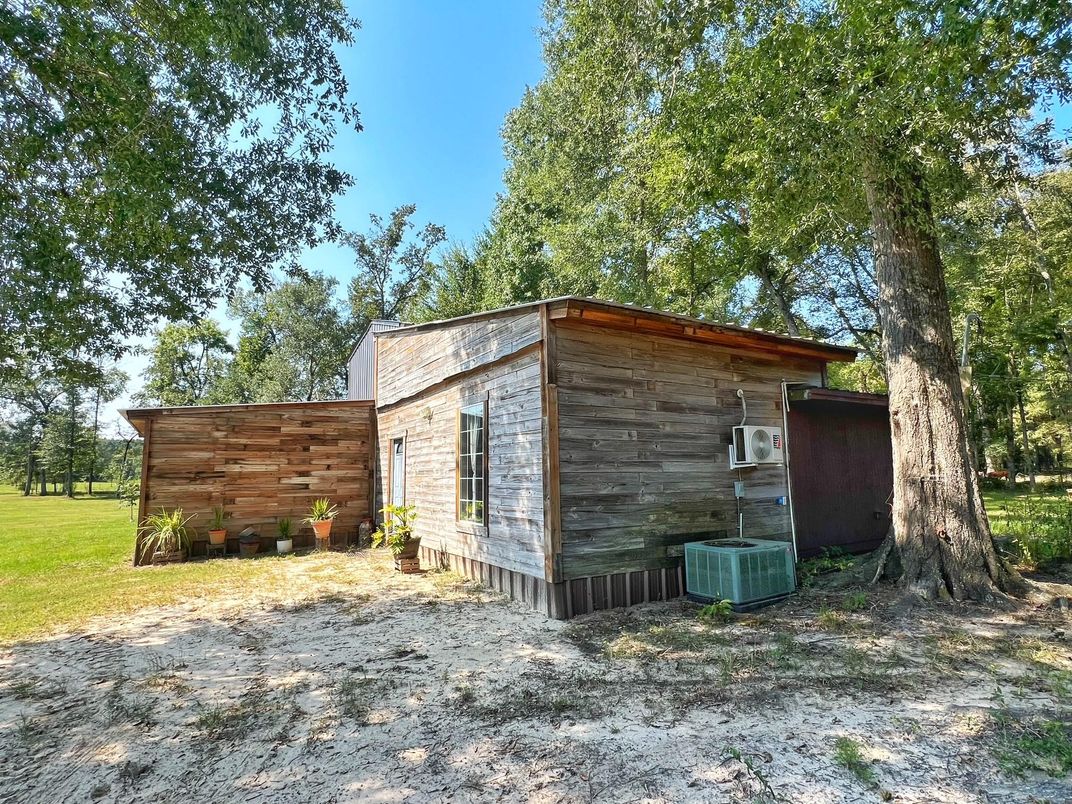 Backyard, Exterior, Hot Tub