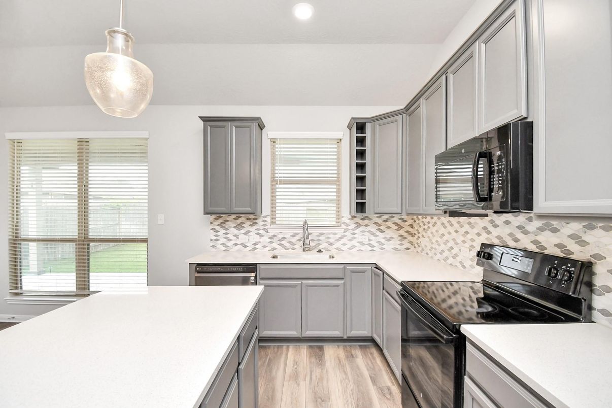 Interior, Kitchen, Pendant Lights, Recessed Lighting, Wood Texture Flooring