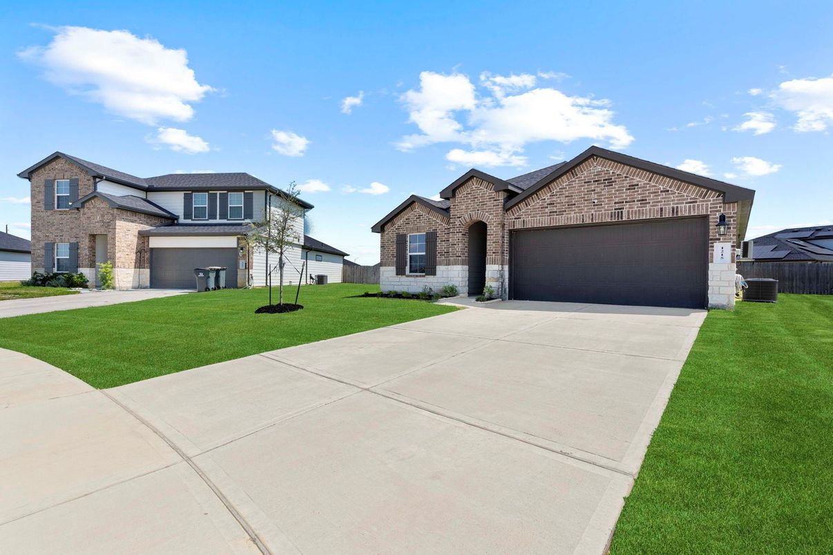 Attached, Exterior, Facade, Brick Facade, Brick Traditional