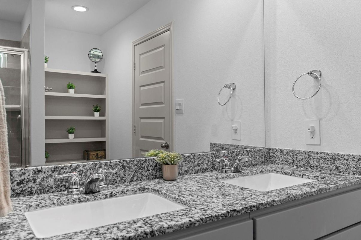 Bathroom, Interior, Recessed Lighting