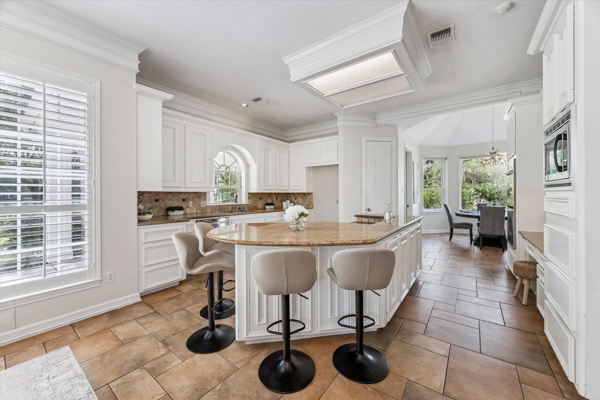 Dining room, Interior, Kitchen, Pendant Lights, Recessed Lighting