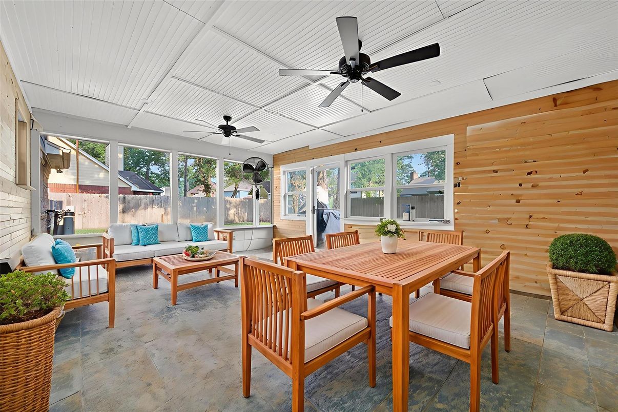 Dining room, Interior, Living room, Sun Room, Wooden Walls