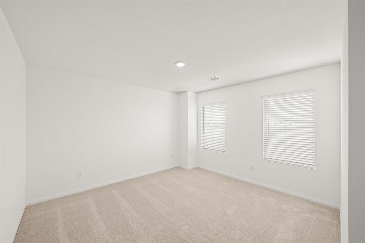Empty room, Interior, Recessed Lighting