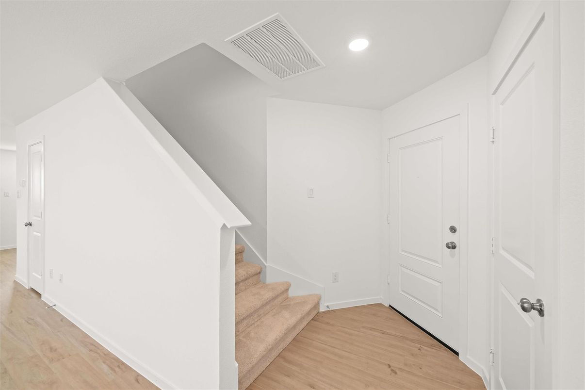 Interior, Recessed Lighting, Wood Texture Flooring